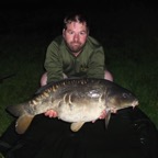 24lb 4oz Cluster Scaled Mirror